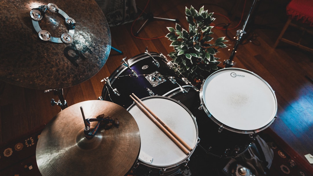 Drums & Percussion